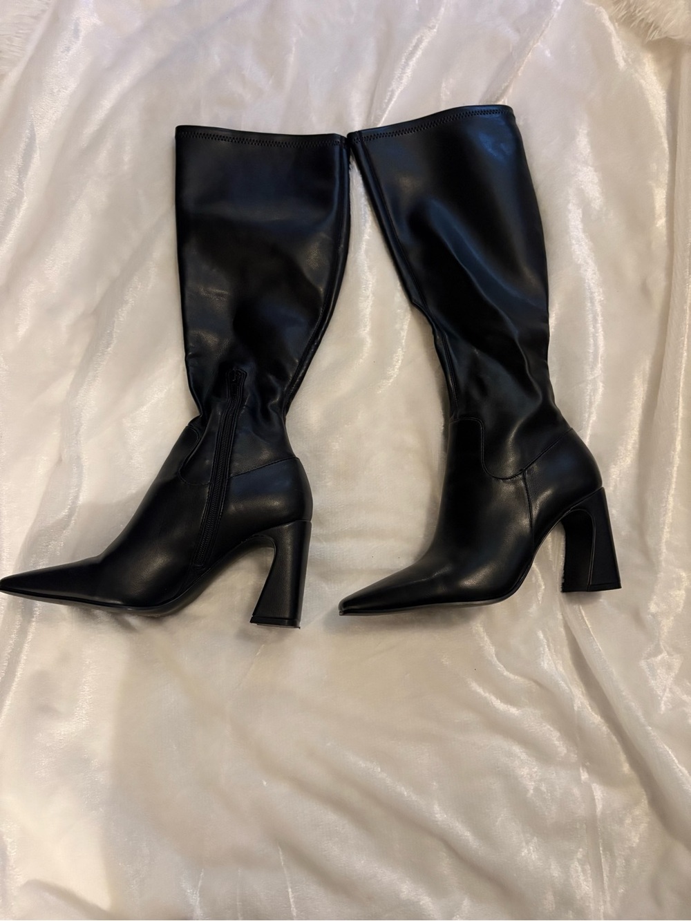 Steve Madden Black Pointed Toe Mid-Calf Block Heel Boots